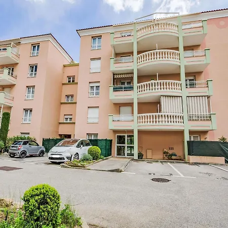 Apartment Le Maxime Park By Interhome Sainte-Maxime